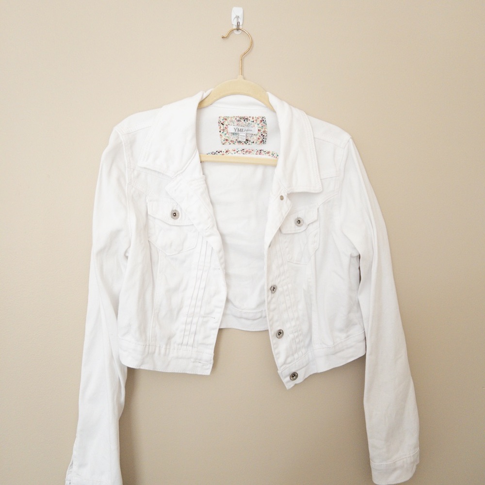 Cropped Long Sleeve Denim Jacket